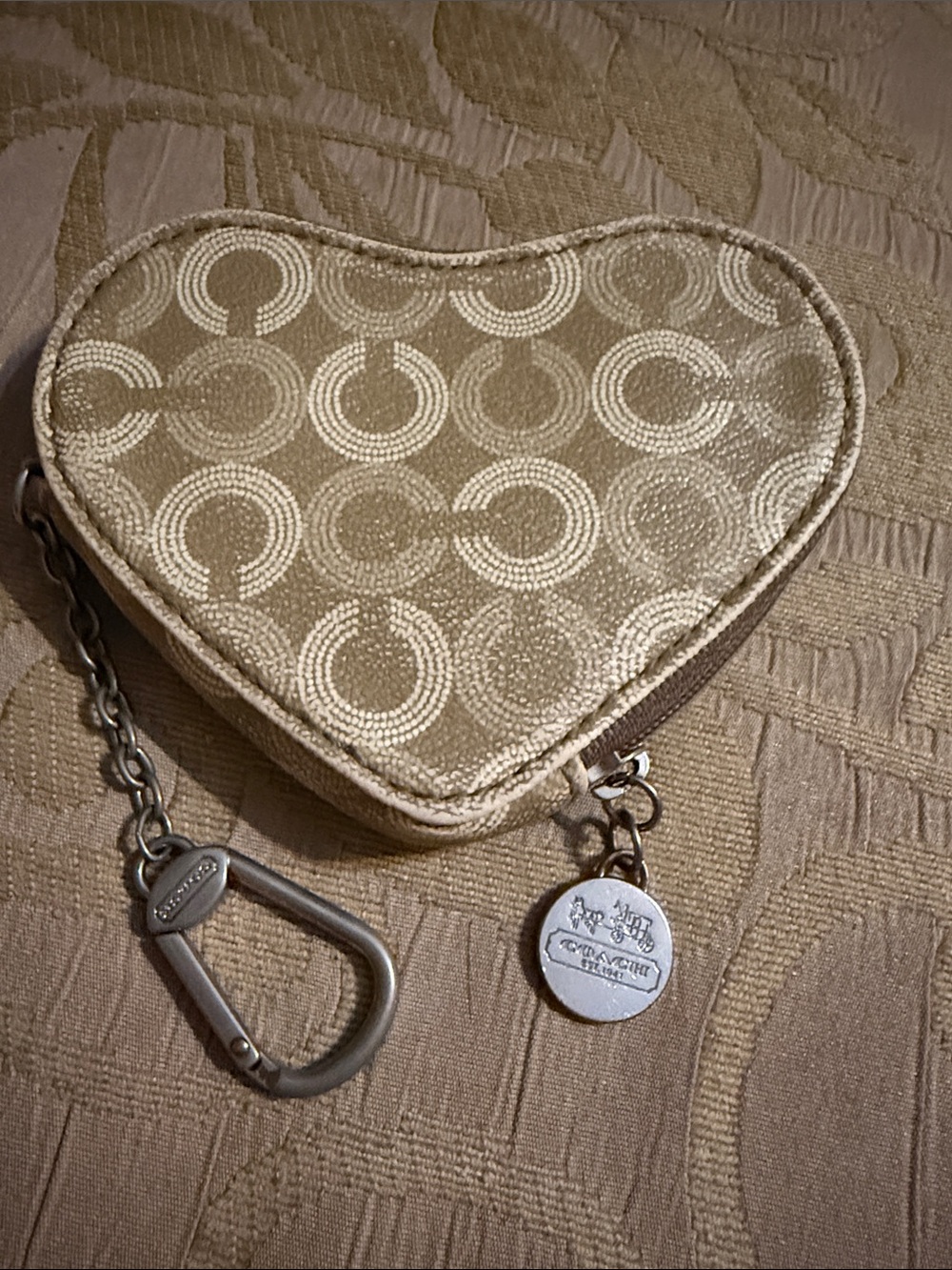 COACH Madison Op Art Heart Coin Purse Charm Khaki Coated Canvas preloved